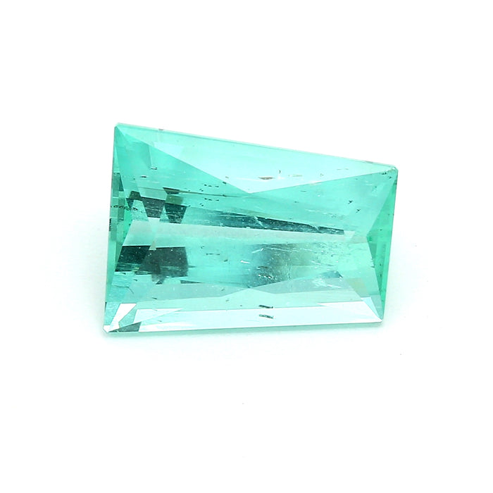 4.6 VI1 Trapezoid Green Emerald